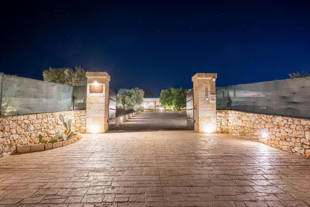 Tenuta Traghetto Ostuni Esterno foto